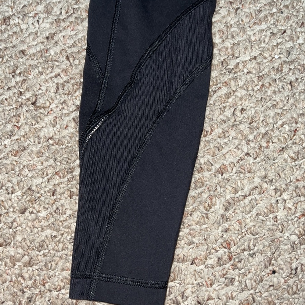 LuLu Leggings - Picture 2 of 2